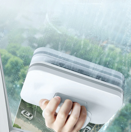 Wiper Wash - магнитная щетка для окон