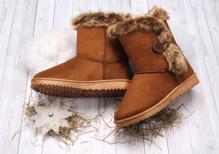 Стильные угги UGG